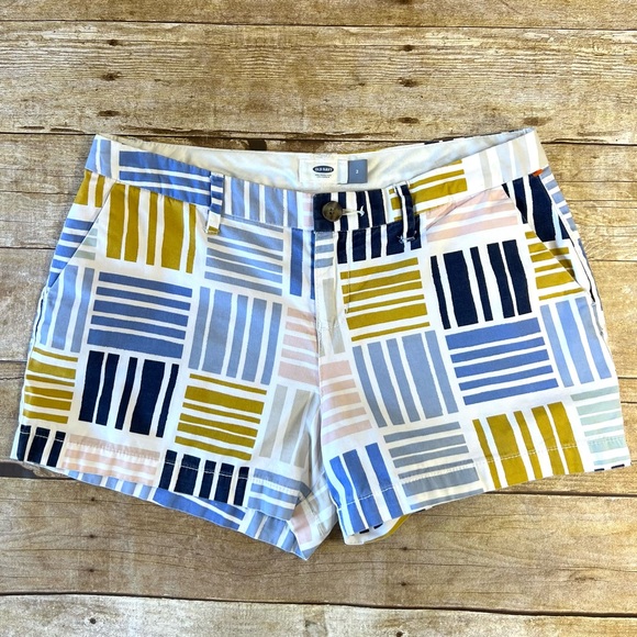Old Navy Size 2 Womens Shorts Multicolor Patterned - Picture 6 of 8